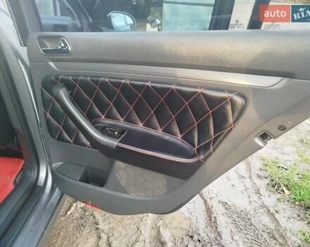 Серый Фольксваген Гольф, объемом двигателя 1.9 л и пробегом 338 тыс. км за 5100 $, фото 17 на Automoto.ua