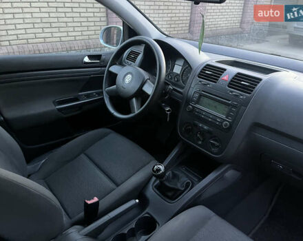 Серый Фольксваген Гольф, объемом двигателя 1.4 л и пробегом 195 тыс. км за 5400 $, фото 46 на Automoto.ua
