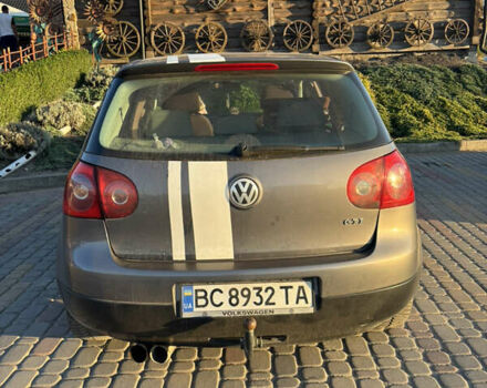 Фольксваген Гольф 2004 в Львове на Automoto.ua Серый Фольксваген Гольф, объемом двигателя 1.6 л и пробегом 270 тыс. км за 5200 $, фото 2 на Automoto.ua
