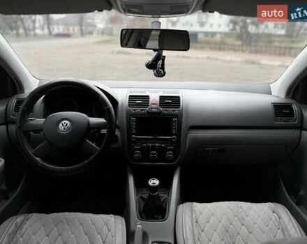 Серый Фольксваген Гольф, объемом двигателя 1.9 л и пробегом 380 тыс. км за 6199 $, фото 21 на Automoto.ua