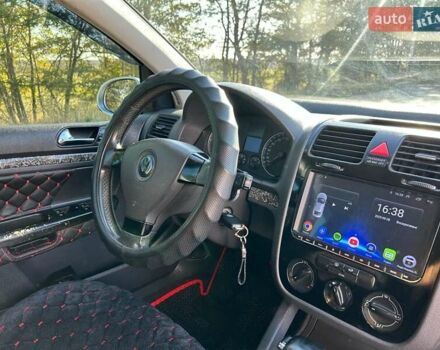 Серый Фольксваген Гольф, объемом двигателя 1.97 л и пробегом 314 тыс. км за 6500 $, фото 15 на Automoto.ua