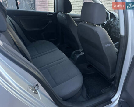 Серый Фольксваген Гольф, объемом двигателя 1.4 л и пробегом 195 тыс. км за 5400 $, фото 39 на Automoto.ua