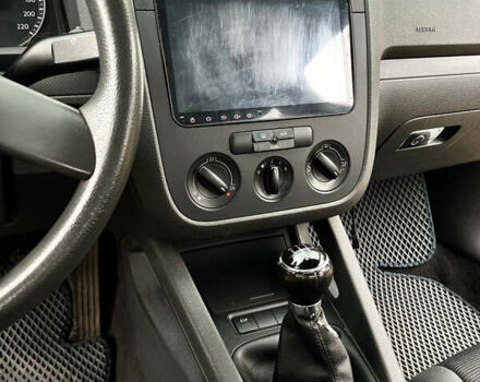 Серый Фольксваген Гольф, объемом двигателя 1.4 л и пробегом 245 тыс. км за 4900 $, фото 31 на Automoto.ua