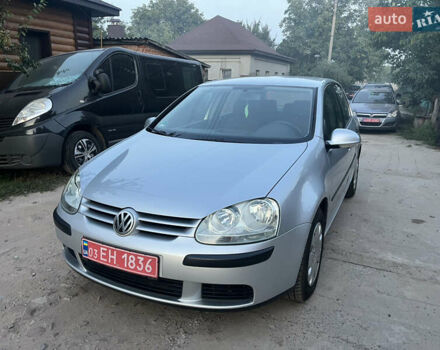 Серый Фольксваген Гольф, объемом двигателя 1.4 л и пробегом 195 тыс. км за 5400 $, фото 2 на Automoto.ua