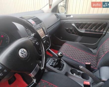 Серый Фольксваген Гольф, объемом двигателя 1.9 л и пробегом 338 тыс. км за 5100 $, фото 29 на Automoto.ua