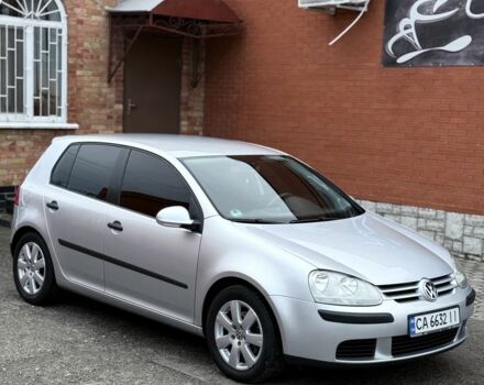 Серый Фольксваген Гольф, объемом двигателя 1.4 л и пробегом 228 тыс. км за 5500 $, фото 2 на Automoto.ua