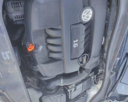 Серый Фольксваген Гольф, объемом двигателя 1.6 л и пробегом 176 тыс. км за 5600 $, фото 3 на Automoto.ua