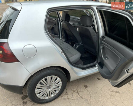 Сірий Фольксваген Гольф, об'ємом двигуна 1.4 л та пробігом 264 тис. км за 5300 $, фото 14 на Automoto.ua