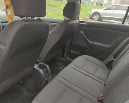 Серый Фольксваген Гольф, объемом двигателя 1.4 л и пробегом 270 тыс. км за 4600 $, фото 4 на Automoto.ua