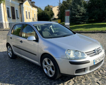 Фольксваген Гольф 2004 у Луцьку на Automoto.ua Сірий Фольксваген Гольф, об'ємом двигуна 1.6 л та пробігом 261 тис. км за 5400 $, фото 2 на Automoto.ua