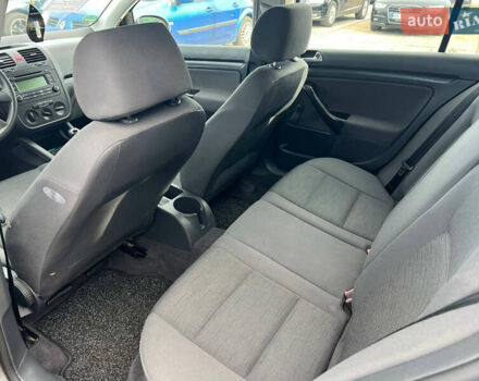 Серый Фольксваген Гольф, объемом двигателя 1.39 л и пробегом 250 тыс. км за 5100 $, фото 6 на Automoto.ua