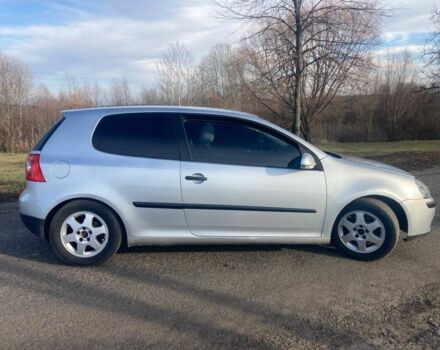 Серый Фольксваген Гольф, объемом двигателя 1.4 л и пробегом 243 тыс. км за 4400 $, фото 3 на Automoto.ua