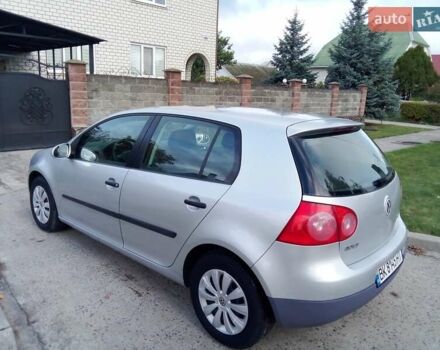 Серый Фольксваген Гольф, объемом двигателя 1.6 л и пробегом 240 тыс. км за 4500 $, фото 2 на Automoto.ua