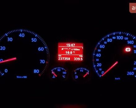 Серый Фольксваген Гольф, объемом двигателя 1.6 л и пробегом 237 тыс. км за 6000 $, фото 10 на Automoto.ua