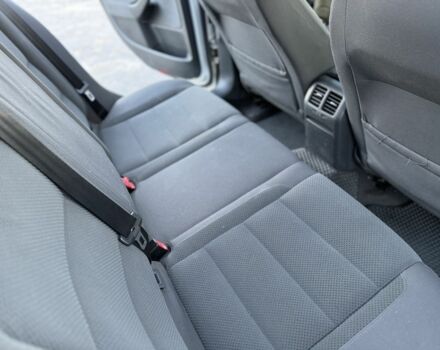 Серый Фольксваген Гольф, объемом двигателя 1.6 л и пробегом 290 тыс. км за 4999 $, фото 23 на Automoto.ua