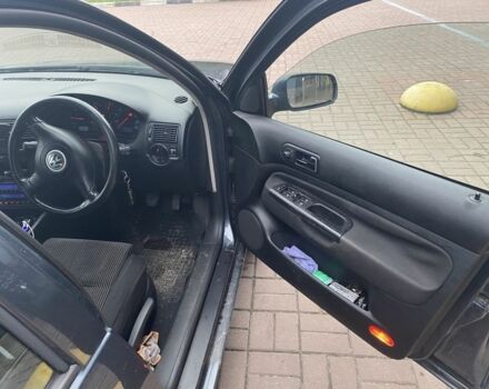 Серый Фольксваген Гольф, объемом двигателя 1.9 л и пробегом 2 тыс. км за 2200 $, фото 5 на Automoto.ua