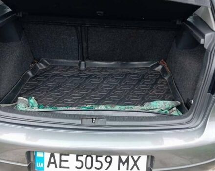 Сірий Фольксваген Гольф, об'ємом двигуна 1.39 л та пробігом 292 тис. км за 6200 $, фото 4 на Automoto.ua