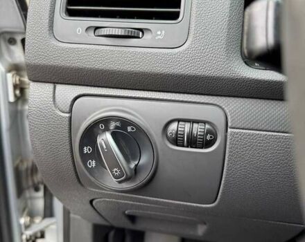 Фольксваген Гольф 2004 в Конотопе на Automoto.ua Серый Фольксваген Гольф, объемом двигателя 1.9 л и пробегом 330 тыс. км за 5750 $, фото 17 на Automoto.ua