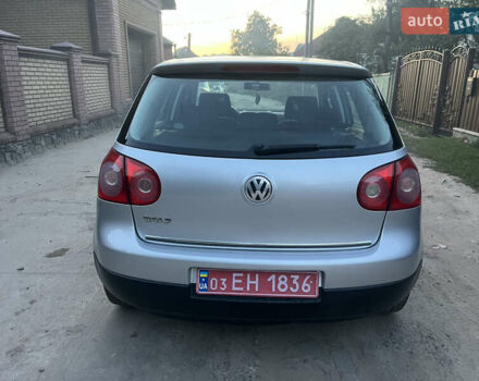 Серый Фольксваген Гольф, объемом двигателя 1.4 л и пробегом 195 тыс. км за 5400 $, фото 11 на Automoto.ua