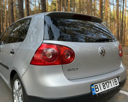 Фольксваген Гольф 2004 в Полтаве на Automoto.ua Серый Фольксваген Гольф, объемом двигателя 1.6 л и пробегом 260 тыс. км за 5500 $, фото 7 на Automoto.ua