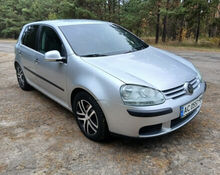 Серый Фольксваген Гольф, объемом двигателя 1.4 л и пробегом 300 тыс. км за 3750 $, фото 1 на Automoto.ua