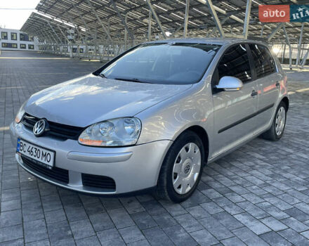 Серый Фольксваген Гольф, объемом двигателя 1.6 л и пробегом 214 тыс. км за 5670 $, фото 8 на Automoto.ua