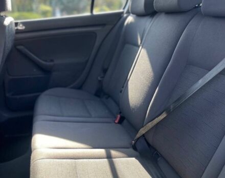 Сірий Фольксваген Гольф, об'ємом двигуна 1.6 л та пробігом 177 тис. км за 5350 $, фото 6 на Automoto.ua