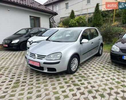Серый Фольксваген Гольф, объемом двигателя 1.6 л и пробегом 259 тыс. км за 5400 $, фото 5 на Automoto.ua
