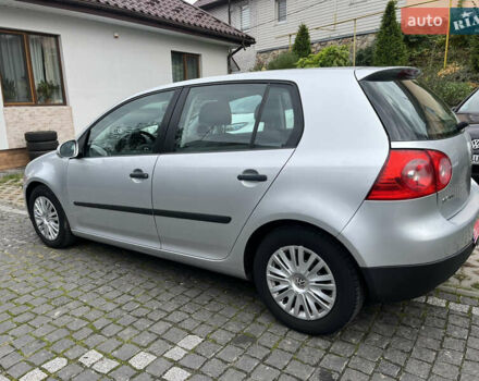 Серый Фольксваген Гольф, объемом двигателя 1.6 л и пробегом 259 тыс. км за 5400 $, фото 13 на Automoto.ua