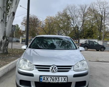 Серый Фольксваген Гольф, объемом двигателя 1.4 л и пробегом 208 тыс. км за 5200 $, фото 1 на Automoto.ua