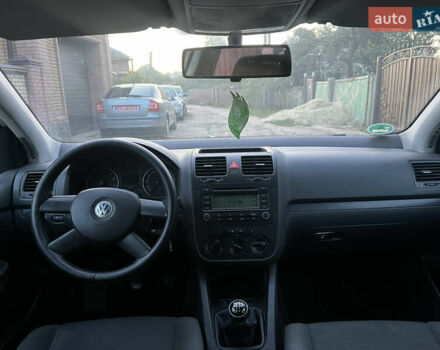 Серый Фольксваген Гольф, объемом двигателя 1.4 л и пробегом 195 тыс. км за 5400 $, фото 37 на Automoto.ua