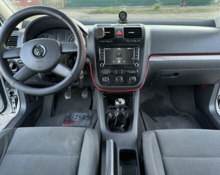 Серый Фольксваген Гольф, объемом двигателя 1.6 л и пробегом 290 тыс. км за 4999 $, фото 18 на Automoto.ua