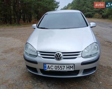 Серый Фольксваген Гольф, объемом двигателя 1.4 л и пробегом 300 тыс. км за 3750 $, фото 4 на Automoto.ua