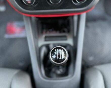 Серый Фольксваген Гольф, объемом двигателя 1.6 л и пробегом 290 тыс. км за 4999 $, фото 21 на Automoto.ua