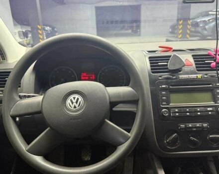 Фольксваген Гольф 2004 в Черновцах на Automoto.ua Серый Фольксваген Гольф, объемом двигателя 1.6 л и пробегом 268 тыс. км за 5300 $, фото 9 на Automoto.ua
