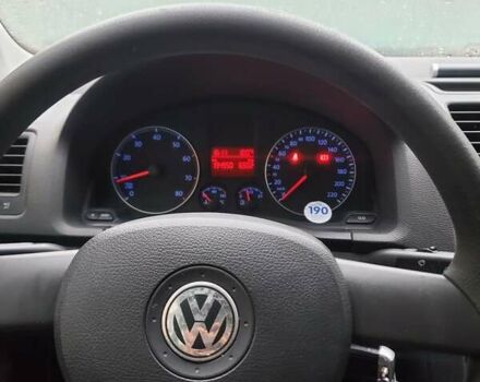 Фольксваген Гольф 2004 в Запорожье на Automoto.ua Серый Фольксваген Гольф, объемом двигателя 1.4 л и пробегом 194 тыс. км за 5600 $, фото 7 на Automoto.ua