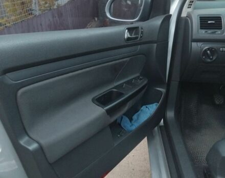 Серый Фольксваген Гольф, объемом двигателя 1.9 л и пробегом 300 тыс. км за 5600 $, фото 7 на Automoto.ua