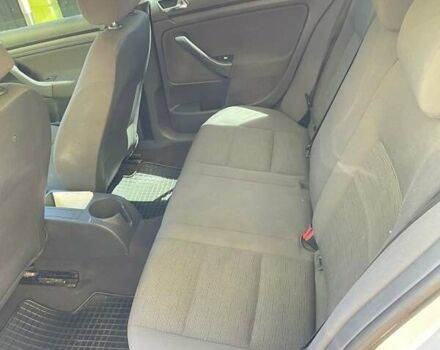 Сірий Фольксваген Гольф, об'ємом двигуна 1.9 л та пробігом 300 тис. км за 4600 $, фото 4 на Automoto.ua