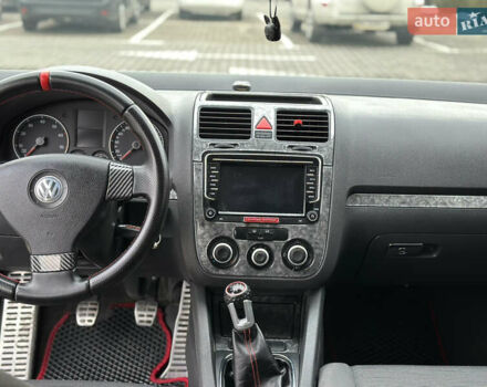 Серый Фольксваген Гольф, объемом двигателя 1.4 л и пробегом 298 тыс. км за 4500 $, фото 8 на Automoto.ua