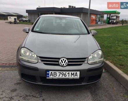Фольксваген Гольф 2004 у Немирове на Automoto.ua Сірий Фольксваген Гольф, об'ємом двигуна 1.39 л та пробігом 186 тис. км за 5000 $, фото 1 на Automoto.ua