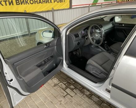 Серый Фольксваген Гольф, объемом двигателя 1.4 л и пробегом 287 тыс. км за 4900 $, фото 20 на Automoto.ua