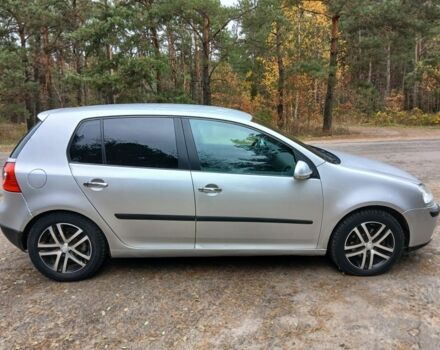 Серый Фольксваген Гольф, объемом двигателя 1.4 л и пробегом 300 тыс. км за 3750 $, фото 4 на Automoto.ua