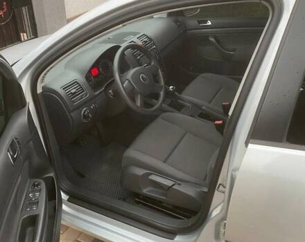 Серый Фольксваген Гольф, объемом двигателя 1.39 л и пробегом 224 тыс. км за 5300 $, фото 5 на Automoto.ua