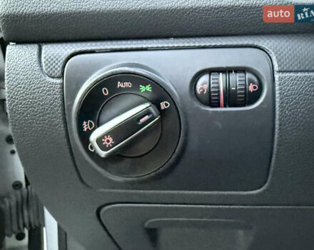 Серый Фольксваген Гольф, объемом двигателя 1.6 л и пробегом 229 тыс. км за 5600 $, фото 42 на Automoto.ua