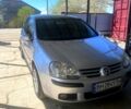 Серый Фольксваген Гольф, объемом двигателя 1.6 л и пробегом 254 тыс. км за 5000 $, фото 1 на Automoto.ua