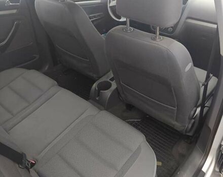 Серый Фольксваген Гольф, объемом двигателя 1.4 л и пробегом 200 тыс. км за 3700 $, фото 9 на Automoto.ua