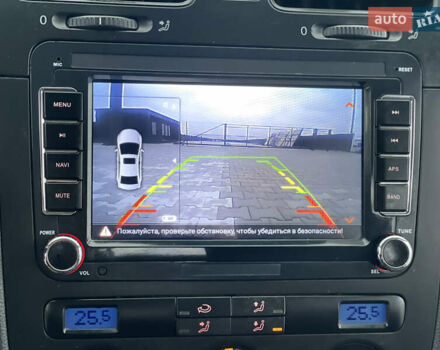 Серый Фольксваген Гольф, объемом двигателя 1.6 л и пробегом 225 тыс. км за 5400 $, фото 32 на Automoto.ua