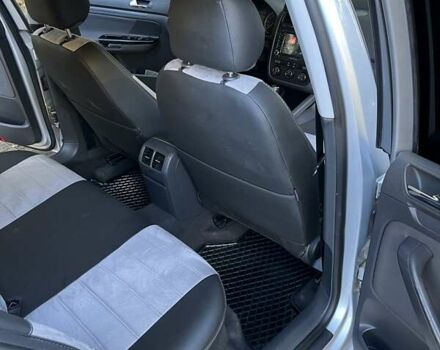 Серый Фольксваген Гольф, объемом двигателя 1.6 л и пробегом 220 тыс. км за 5200 $, фото 9 на Automoto.ua