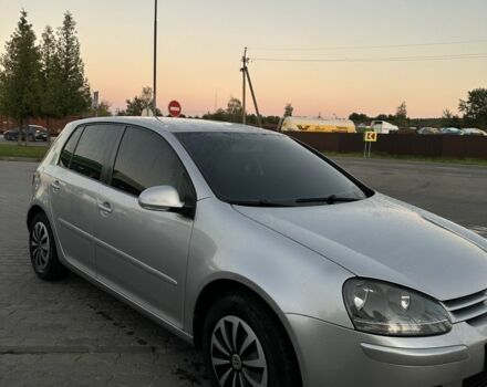Сірий Фольксваген Гольф, об'ємом двигуна 1.4 л та пробігом 239 тис. км за 5200 $, фото 3 на Automoto.ua