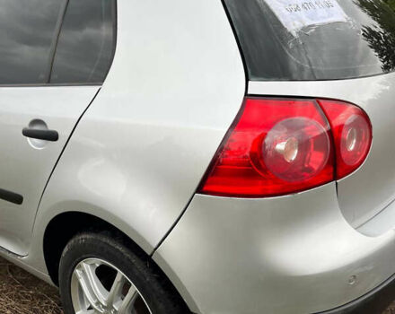 Серый Фольксваген Гольф, объемом двигателя 1.4 л и пробегом 245 тыс. км за 4900 $, фото 16 на Automoto.ua